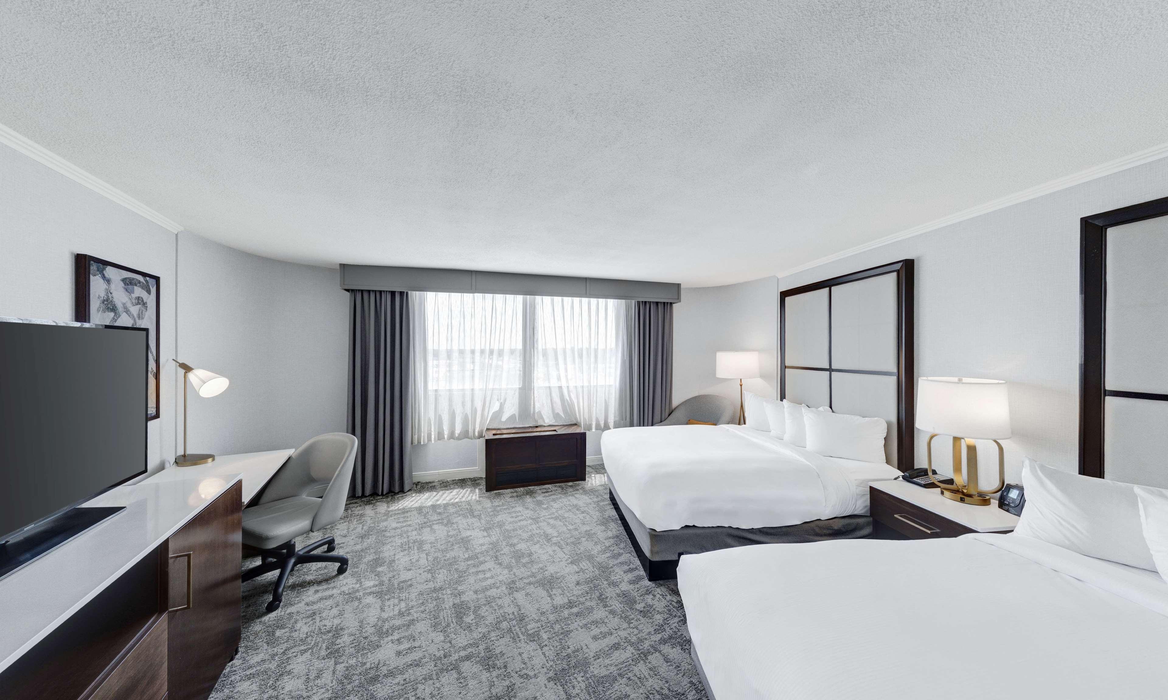Hilton Chicago/Oak Lawn Hotel Exterior foto