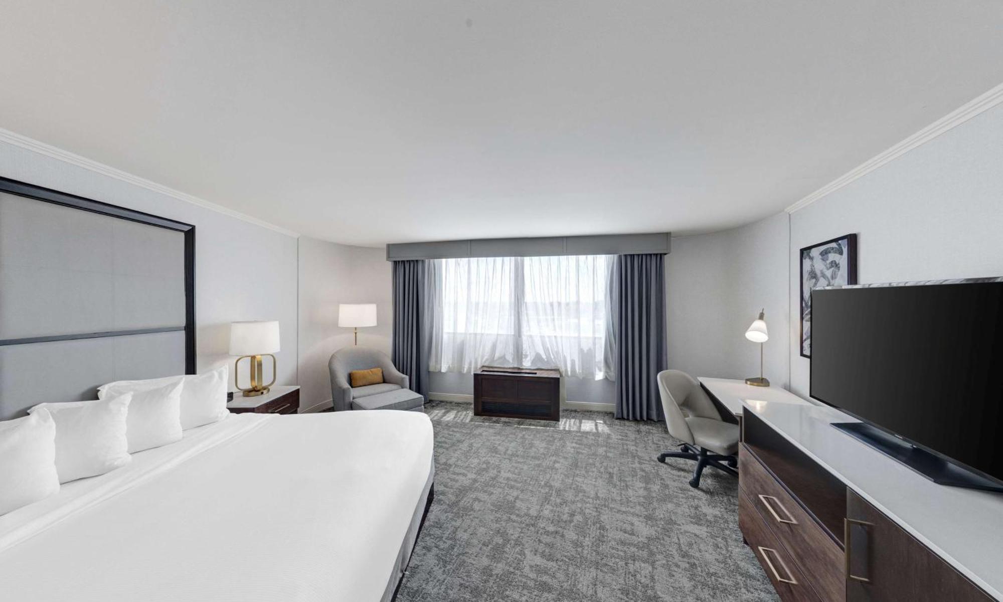 Hilton Chicago/Oak Lawn Hotel Exterior foto